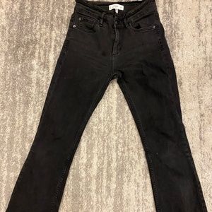 Black Cropped Jeans
